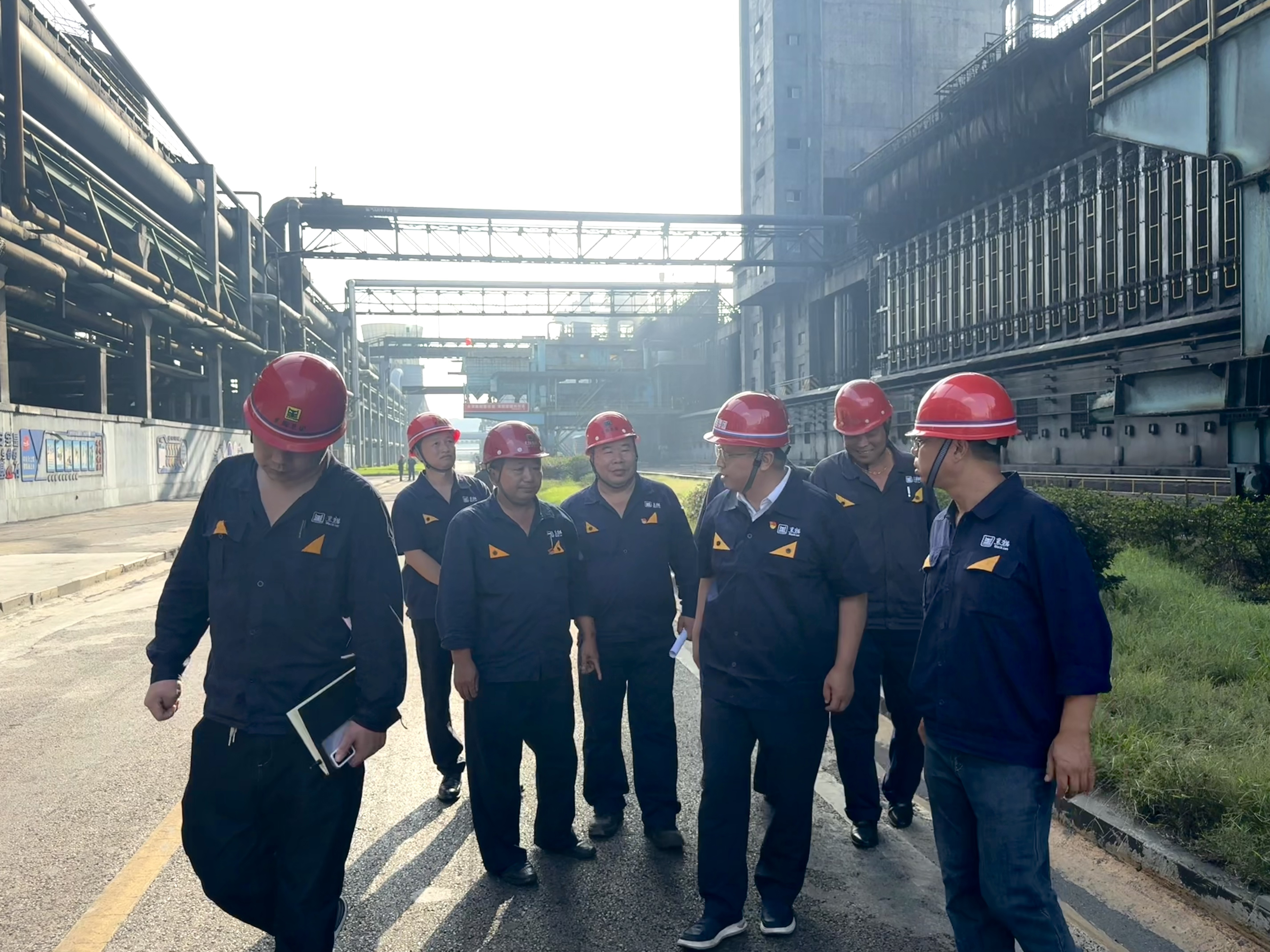 汪羽到一線督導安全生產(chǎn)環(huán)保工作02.jpg 汪羽到一線督導安全生產(chǎn)環(huán)保工作02.jpg